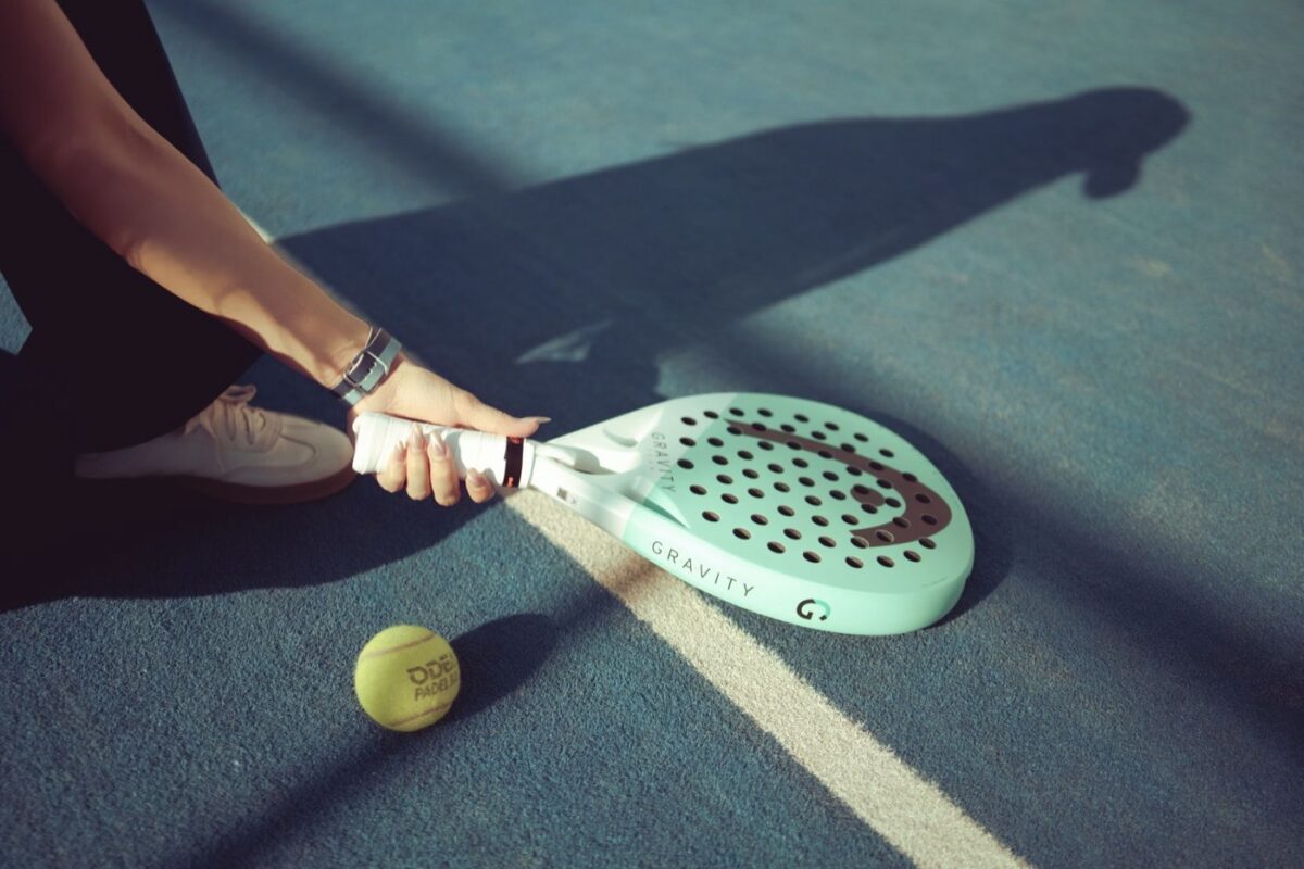 Adidas ou Drop Shot : quelles chaussures de padel choisir